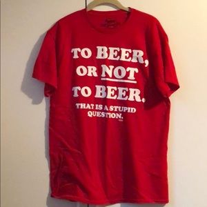 graphic t shirt size M